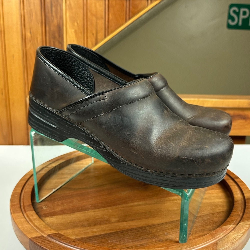 Dansko Professional Dark Brown Oiled Leather Clogs Mens Size 43